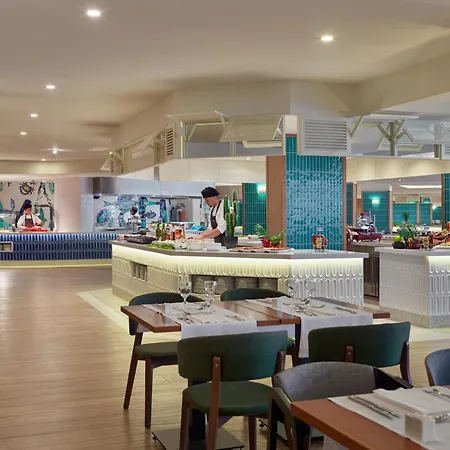 Hotel H10 Conquistador Playa de las Americas (Tenerife)