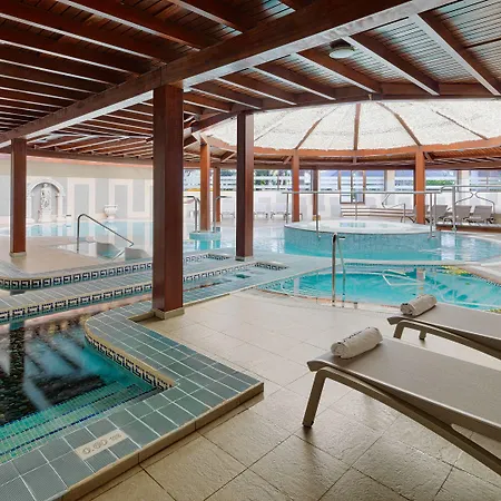 Hotel H10 Conquistador