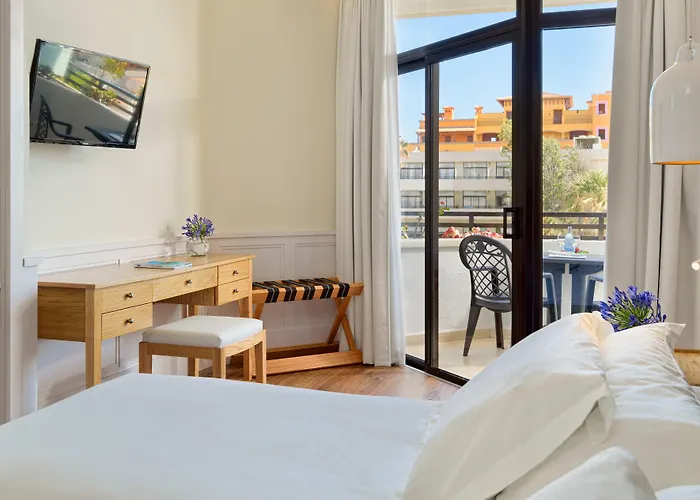 أتش10 كونكويستادور