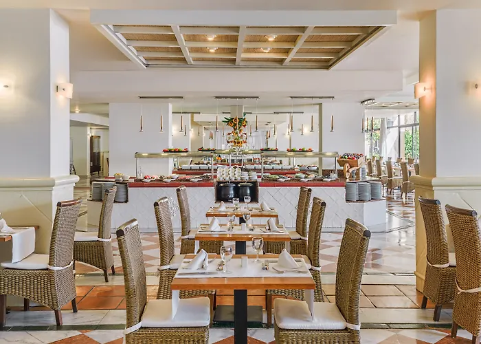 Hotell H10 Conquistador 4*