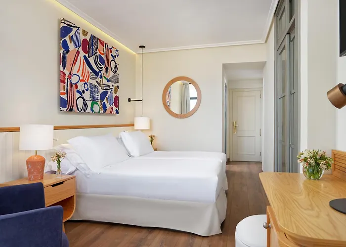 H10 Conquistador Hotell 4*