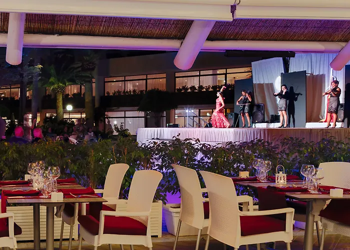 H10 Conquistador Hotell 4*