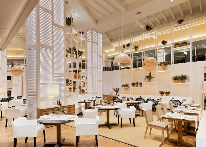 أتش10 كونكويستادور فندق بلايا ذي لاس أميريكاس