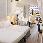 Отель H10 Conquistador 4*